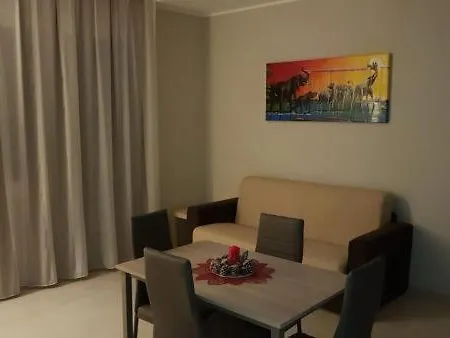 Homesweethome Bed & Breakfast